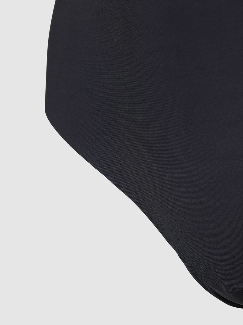 High Waist String in unifarbenem Design mit Label-Detail in schwarz