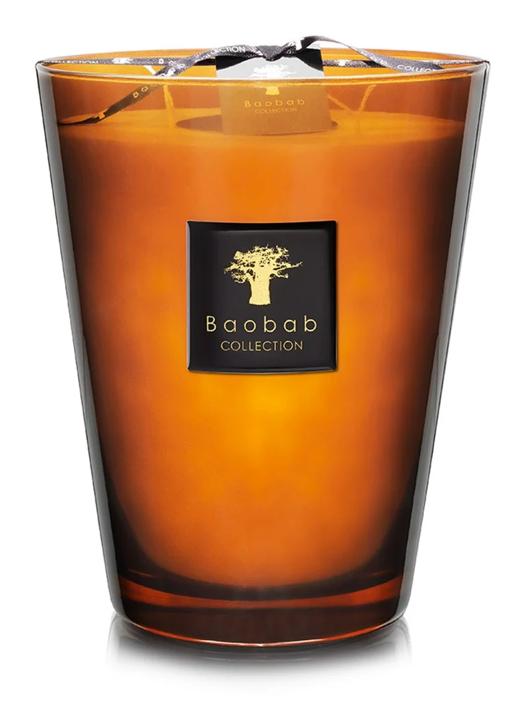Collection Baobab Le cuir prestigieux de Russie Max 24 bougies parfumées 3 kg