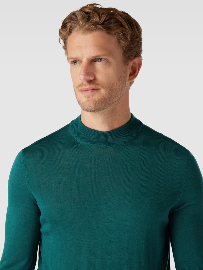 Strickpullover mit Stehkragen Modell 'Marek' in olivgrün