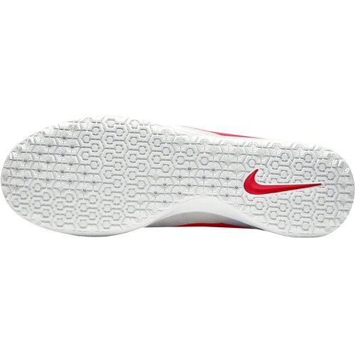 DAMEN UND HERREN FUSSBALLSCHUHE HALLE 