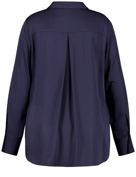 Bluse mit V-Ausschnitt und Kragen