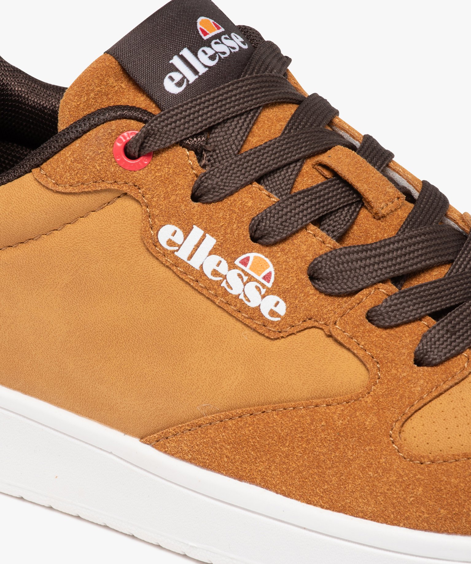 Baskets homme unies en suédine style casual - Ellesse camel | GEMO