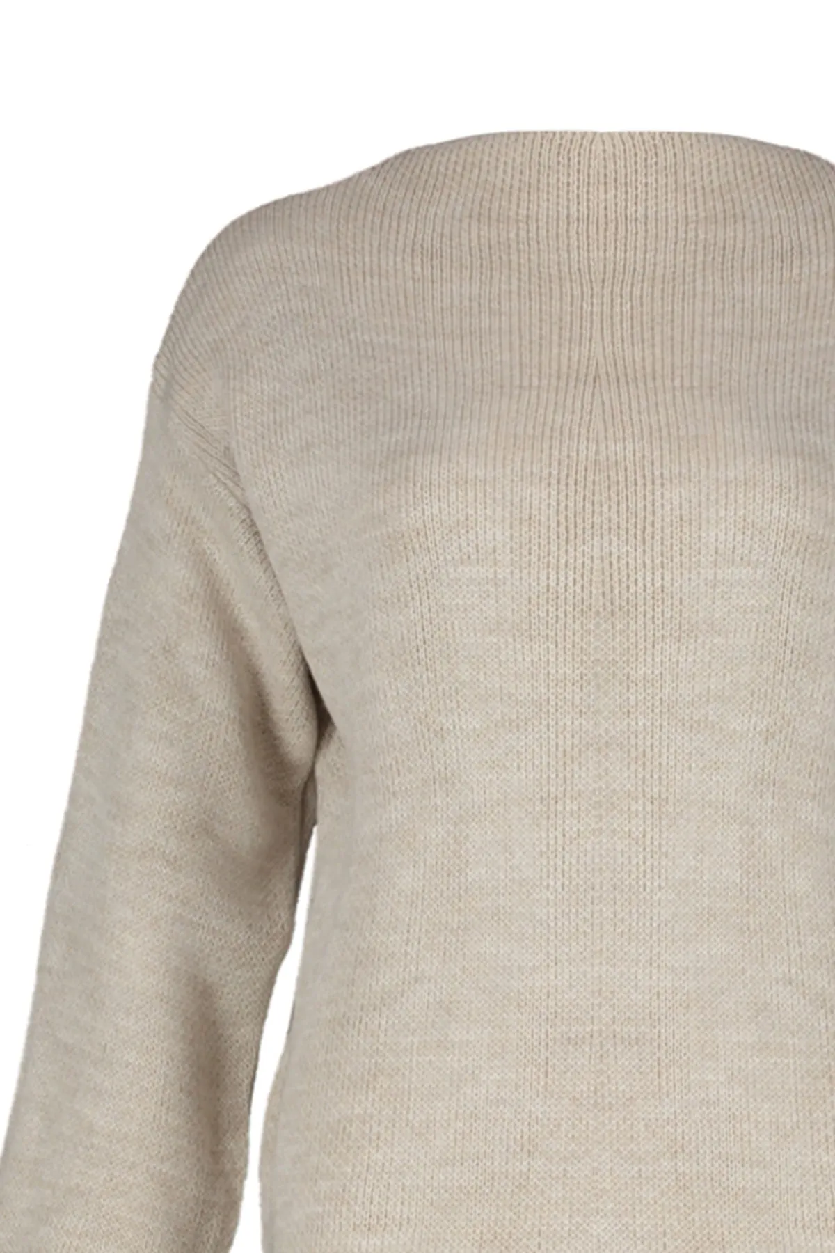 Trendyol Modest  Beiger, musterloser Strickpullover mit Rundhalsausschnitt TCTAW23KZ00011