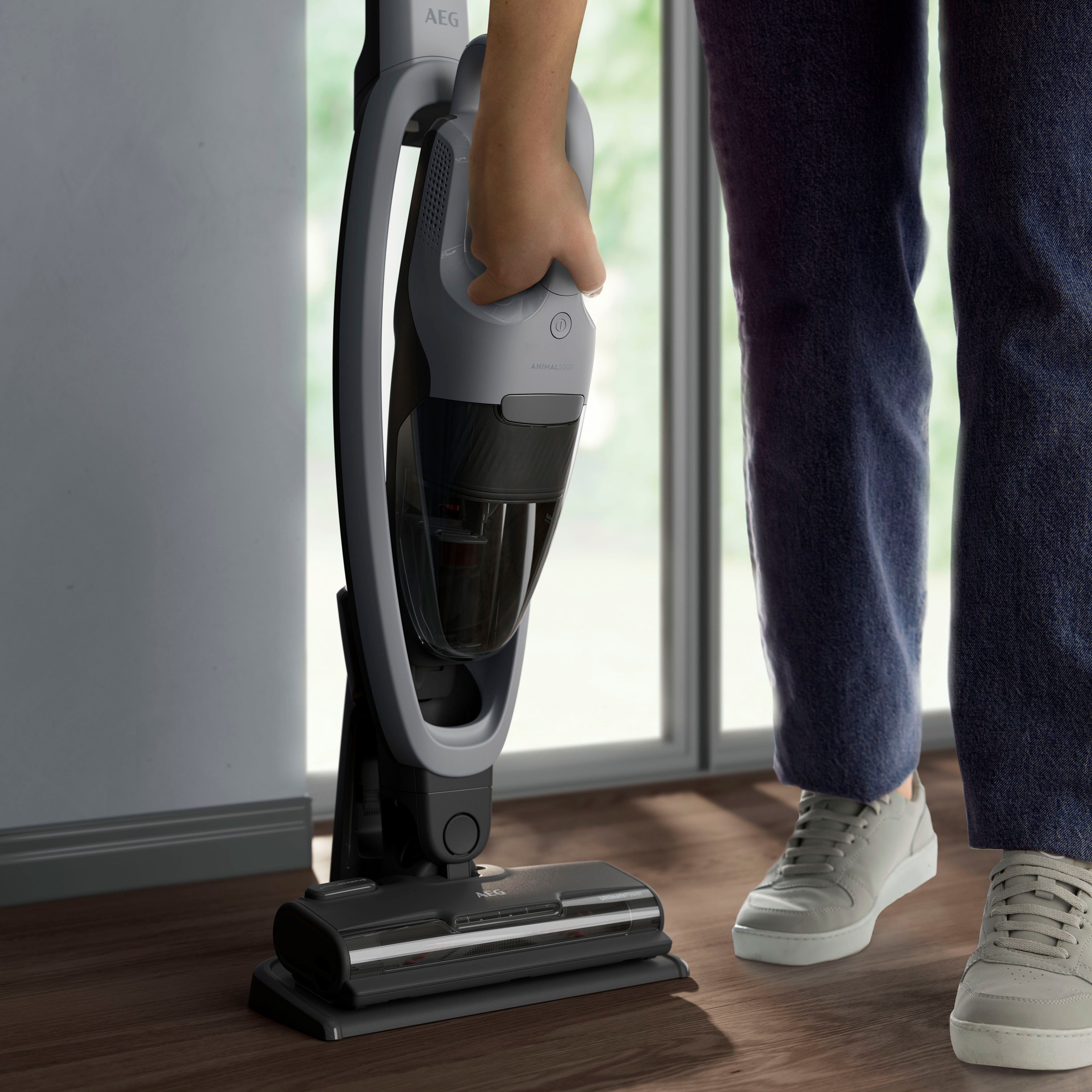 AEG Akku-Hand-und Stielstaubsauger ANIMAL 5000 AKKU-STAUBSAUGER (AS52AB21UG), beutellos, 2in1, leise 79 dB(A), 58 % Recyclingmaterial, bis zu 50 Min. Laufzeit