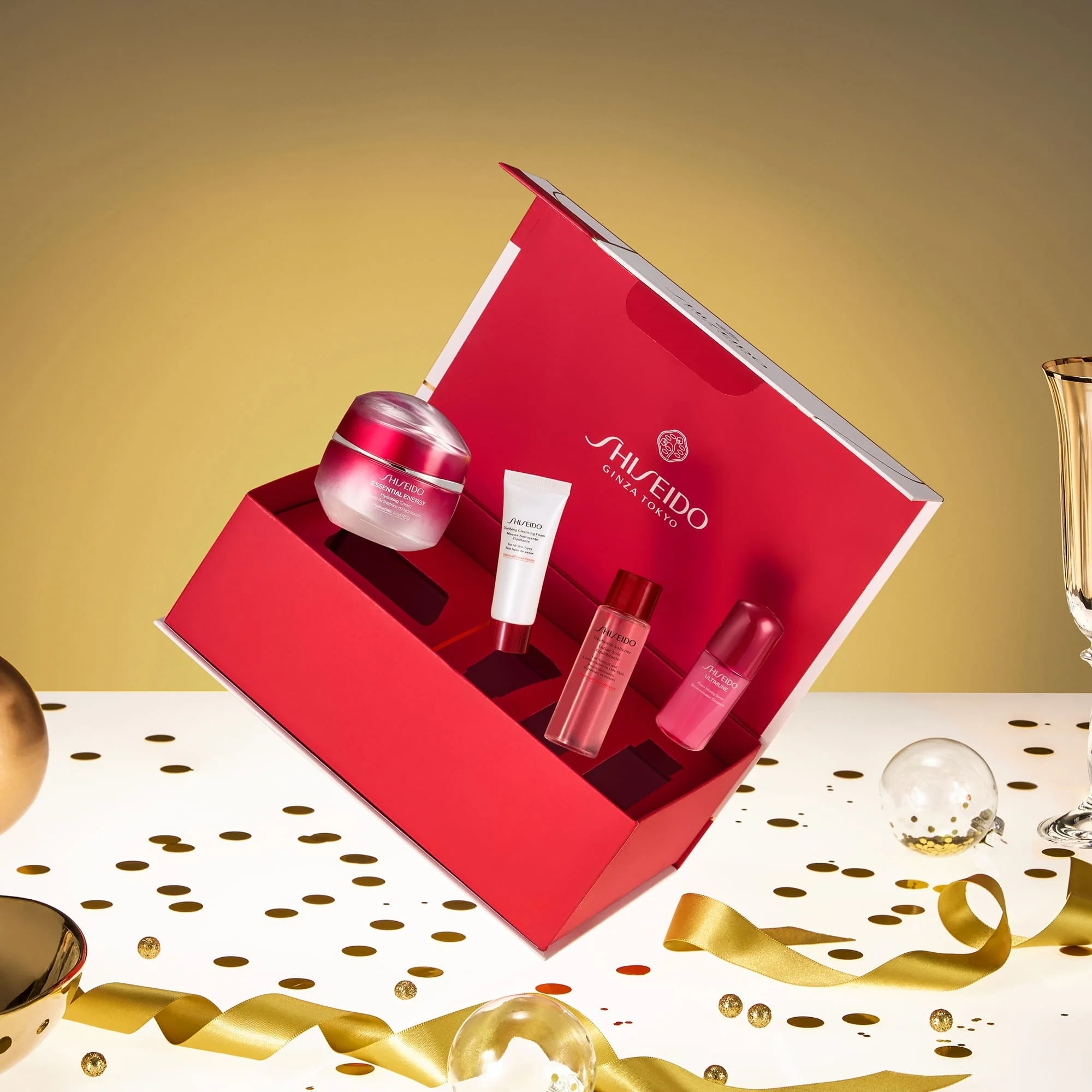Essential Energy Holiday Kit – Feuchtigkeitsspendendes Set, Feuchtigkeitsspendende Tagescreme