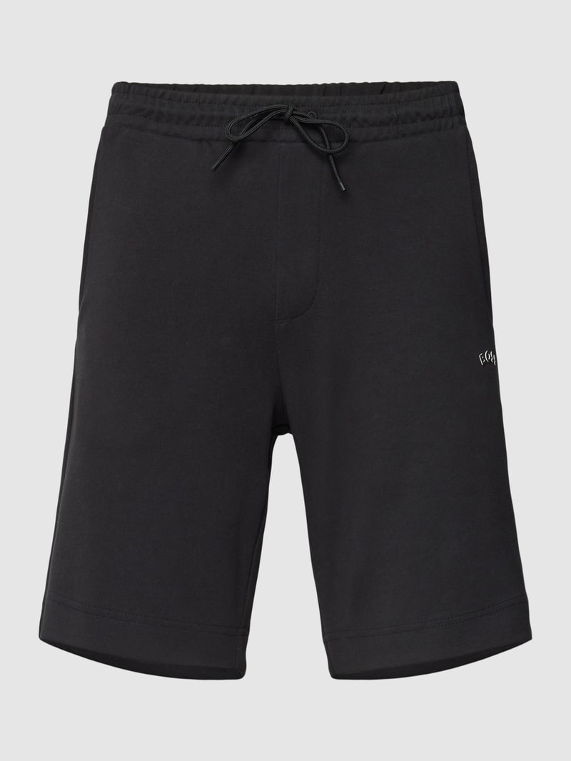 Shorts mit Label-Detail in schwarz