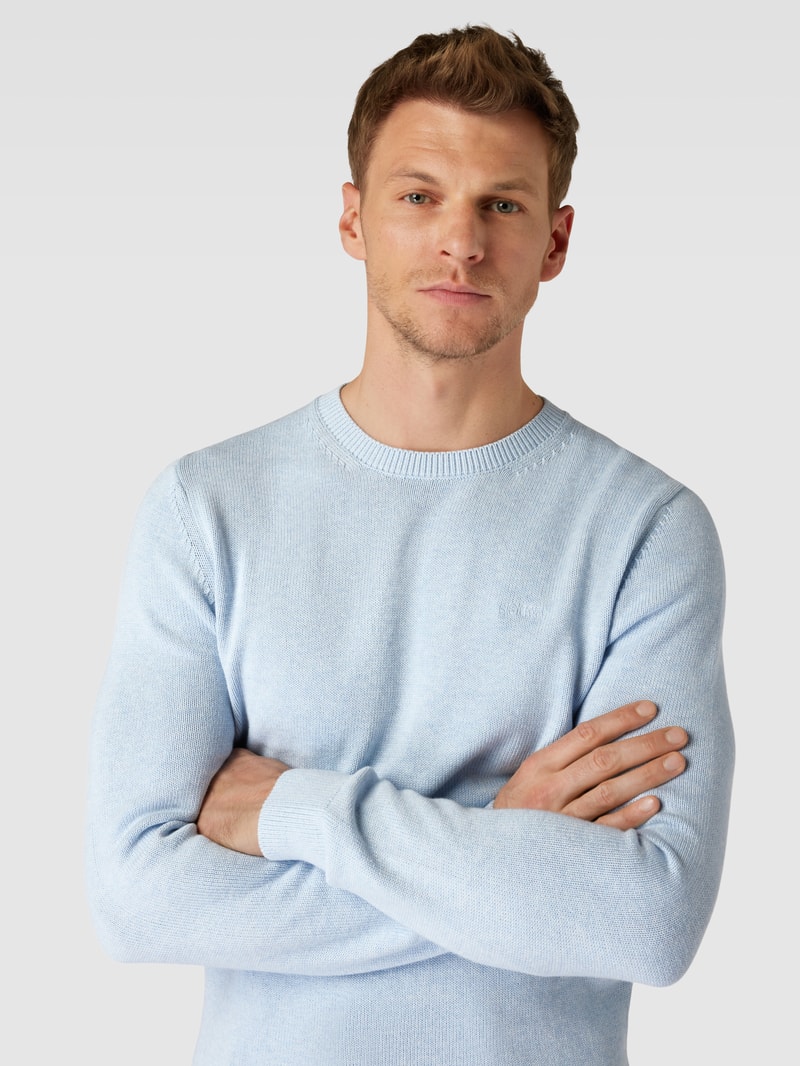Strickpullover mit Label-Stitching in hellblau