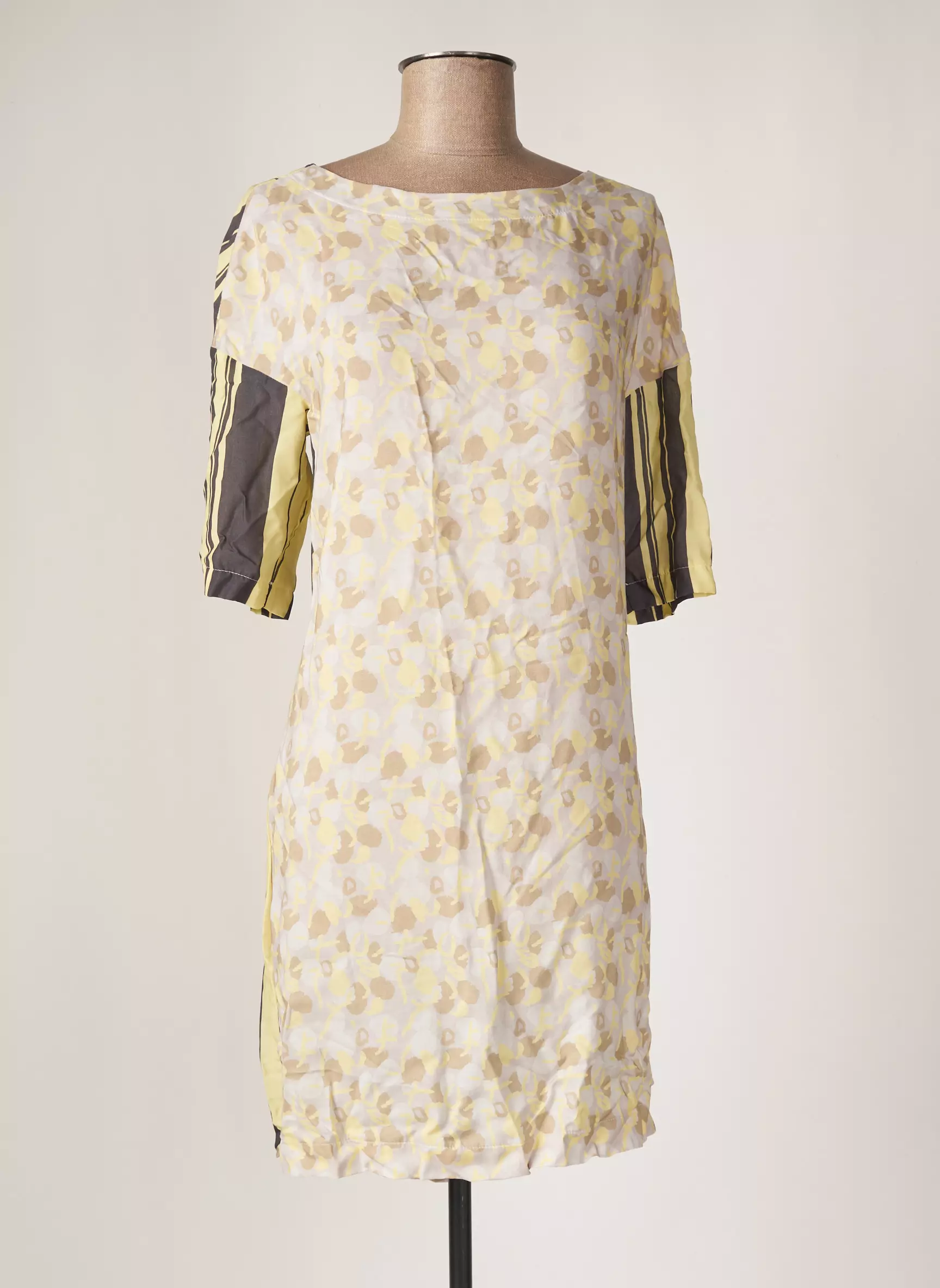 Pyaar Robes Courtes Femme couleur jaune