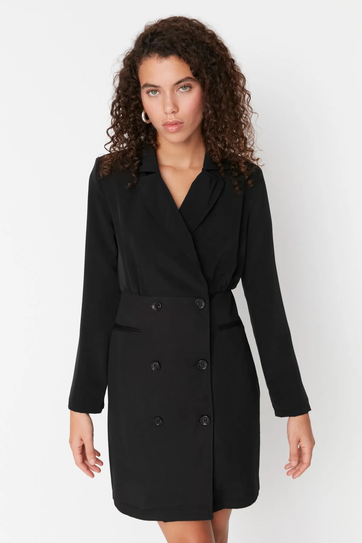 Trendyol Collection  Schwarzes, gewebtes Kleid mit Knopfdetail TWOAW23EL00527