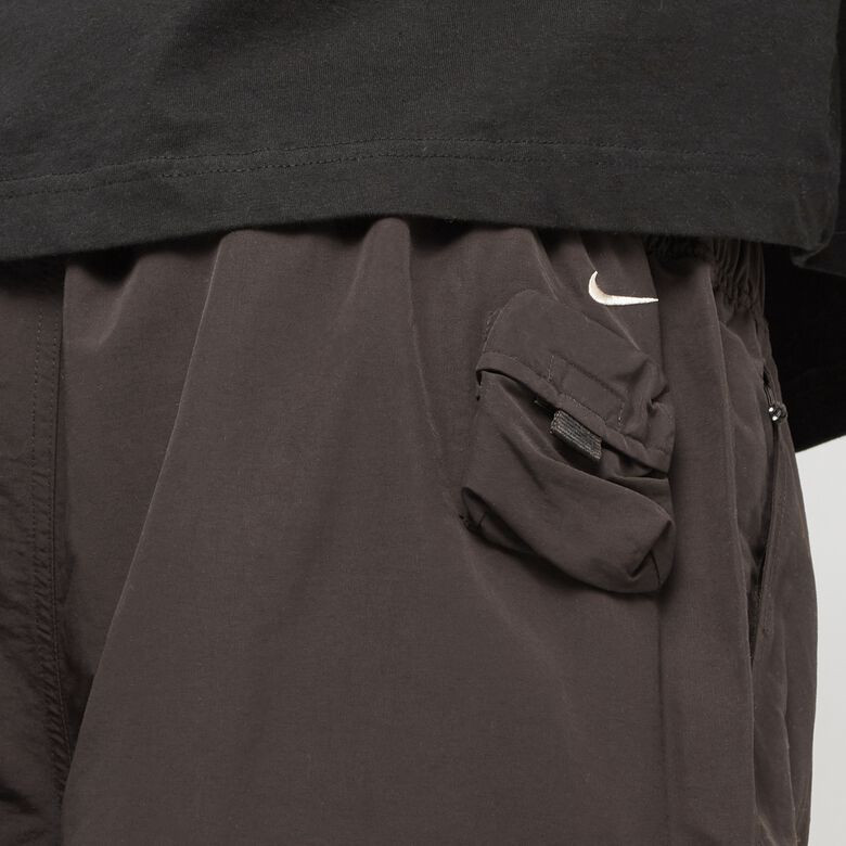 NIKE ACG Snowgrass Cargo Short velvet brown/black/sanddrift