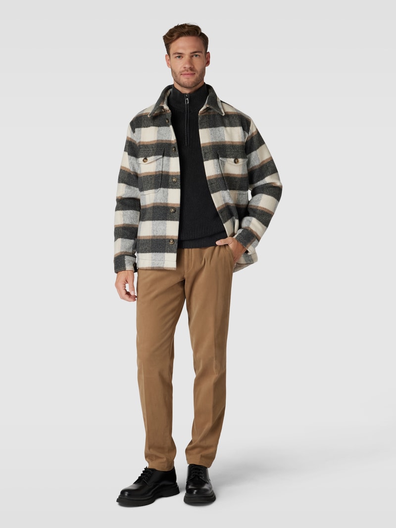 Hose mit Eingrifftaschen Modell 'Trento' in beige