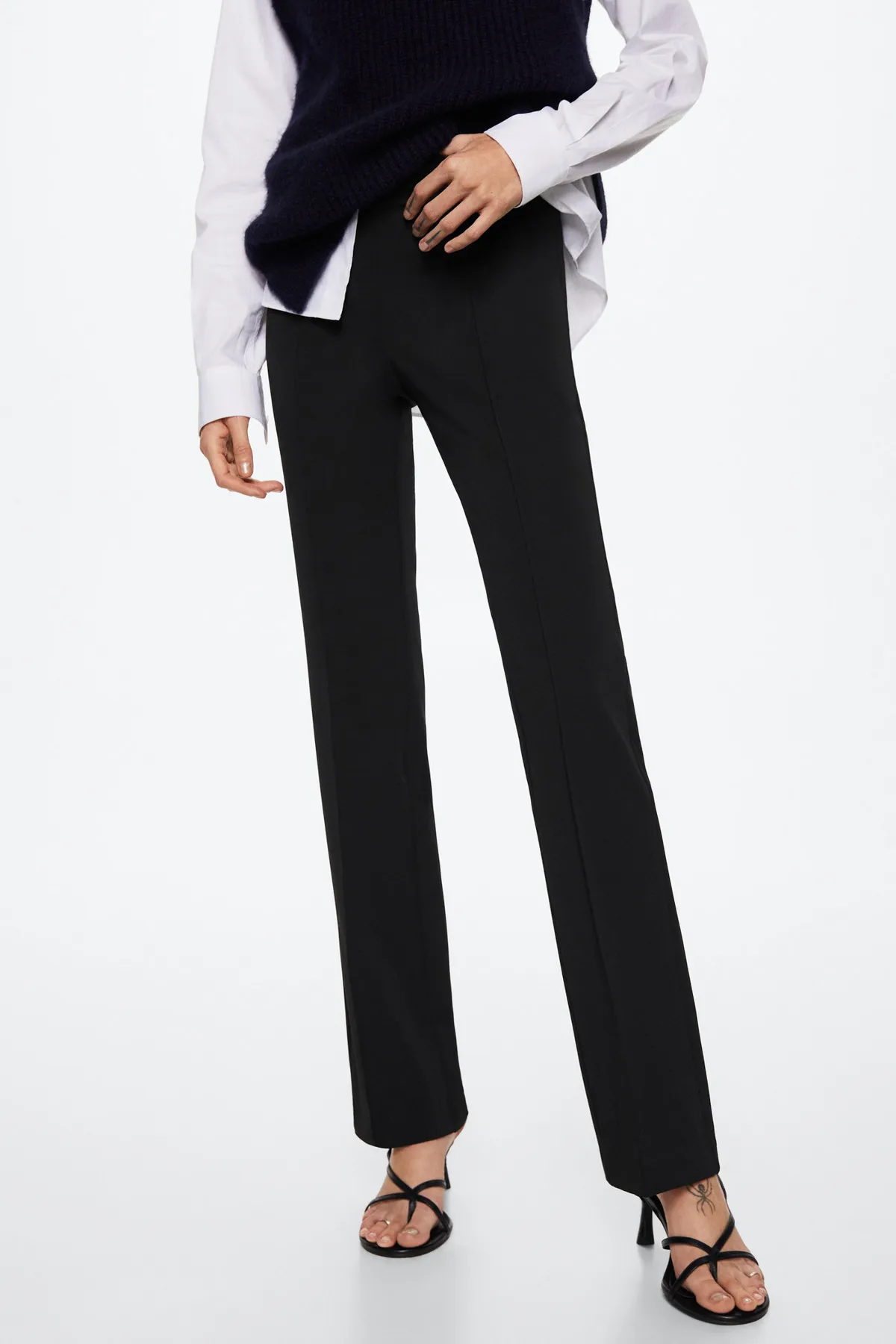 MANGO  Schwarze Damenhose 37017763