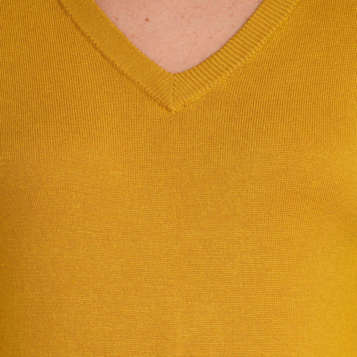 Damen Feinstrickpullover mit V-Ausschnitt