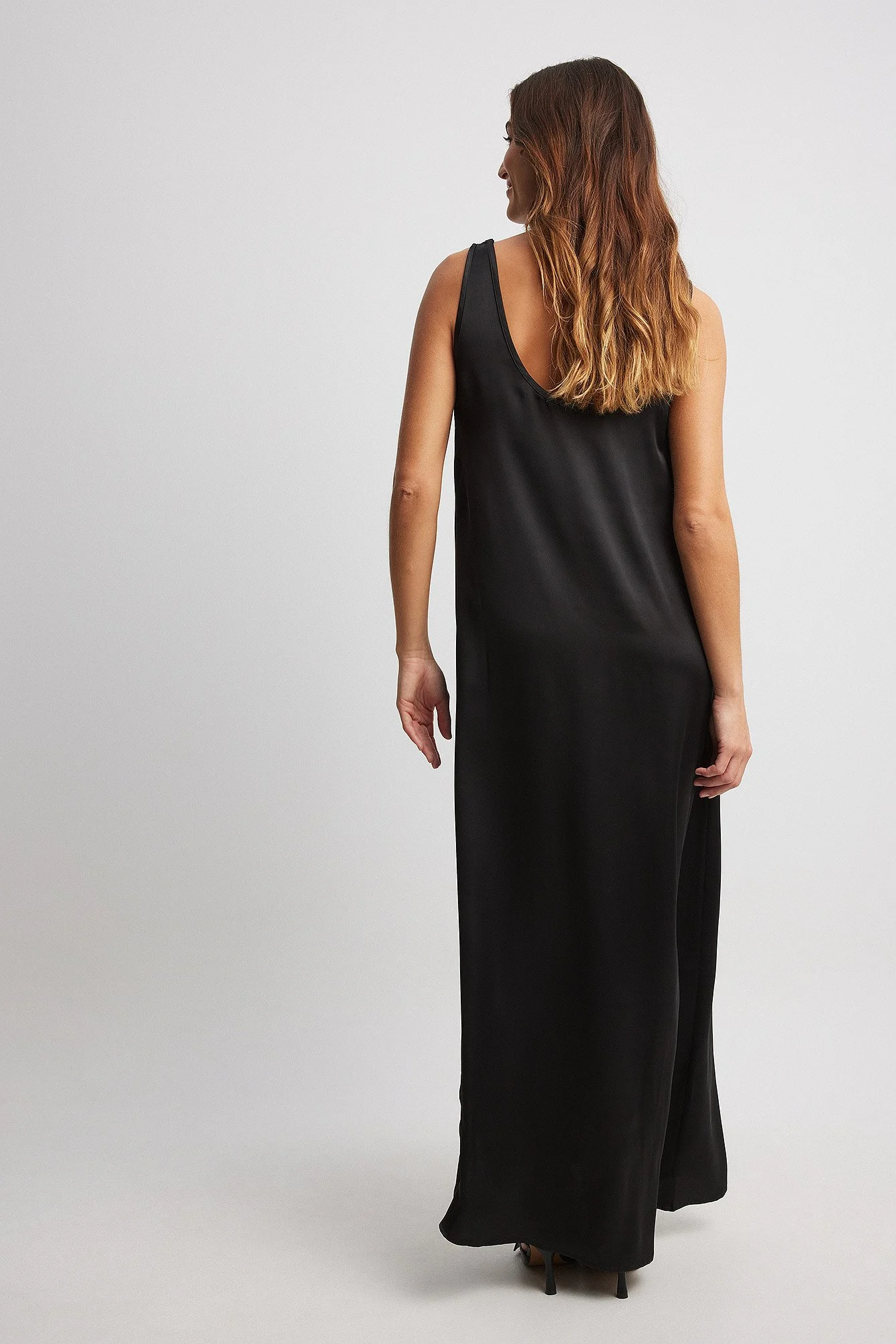 Satin Maxikleid