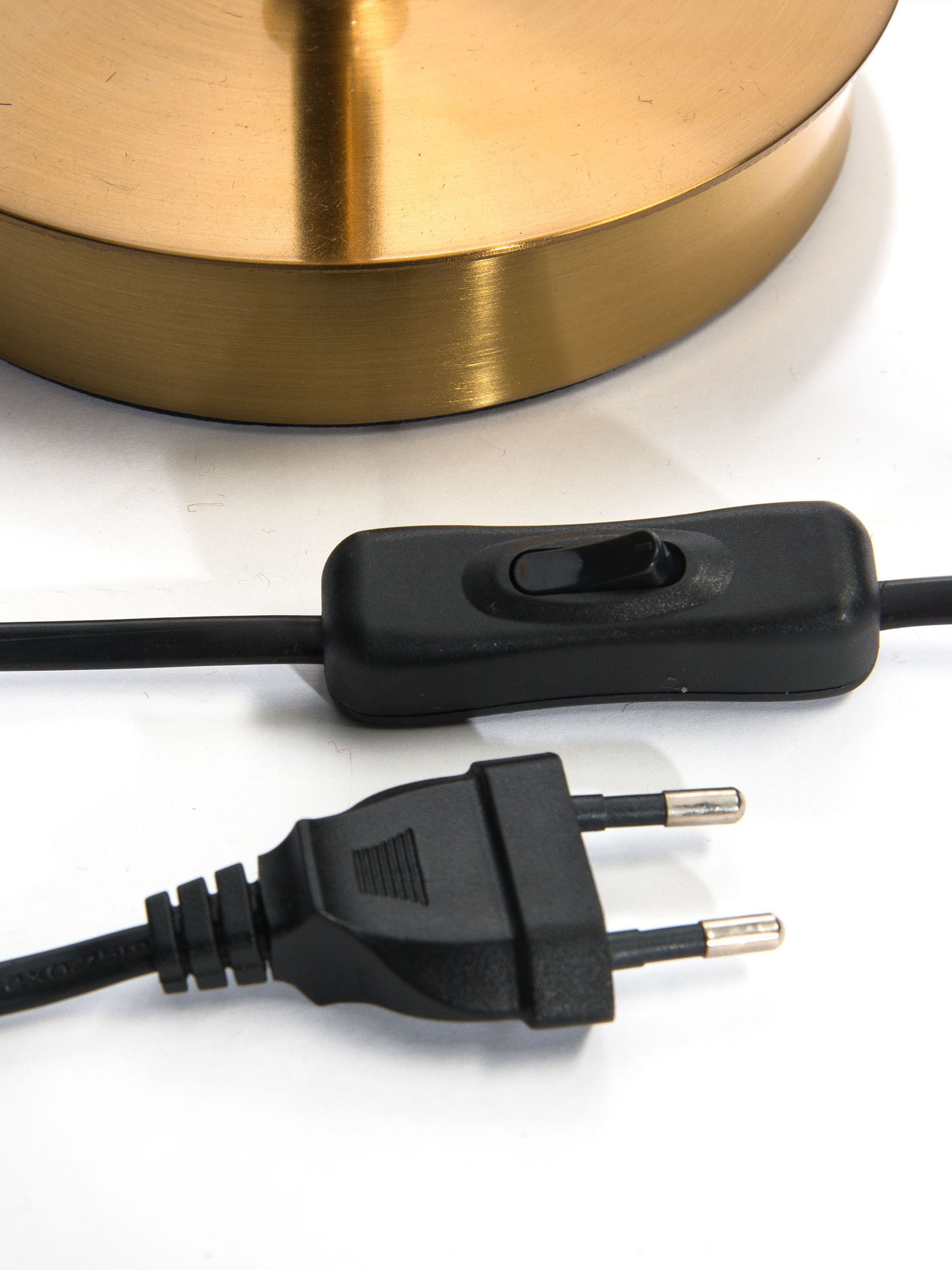 Minimalist Tischleuchte, Gold