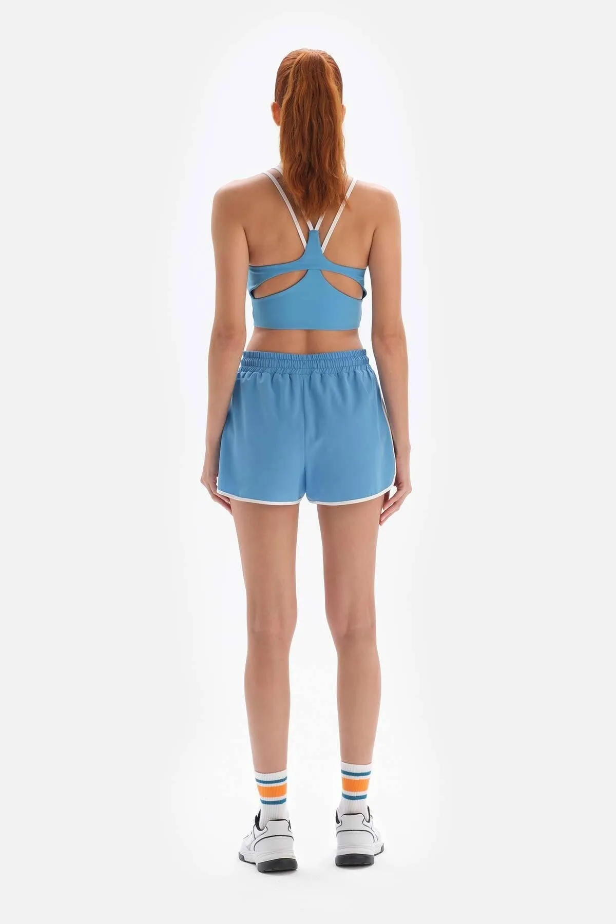 Dagi  Hellblaue Damen Shorts mit Paspelierung
