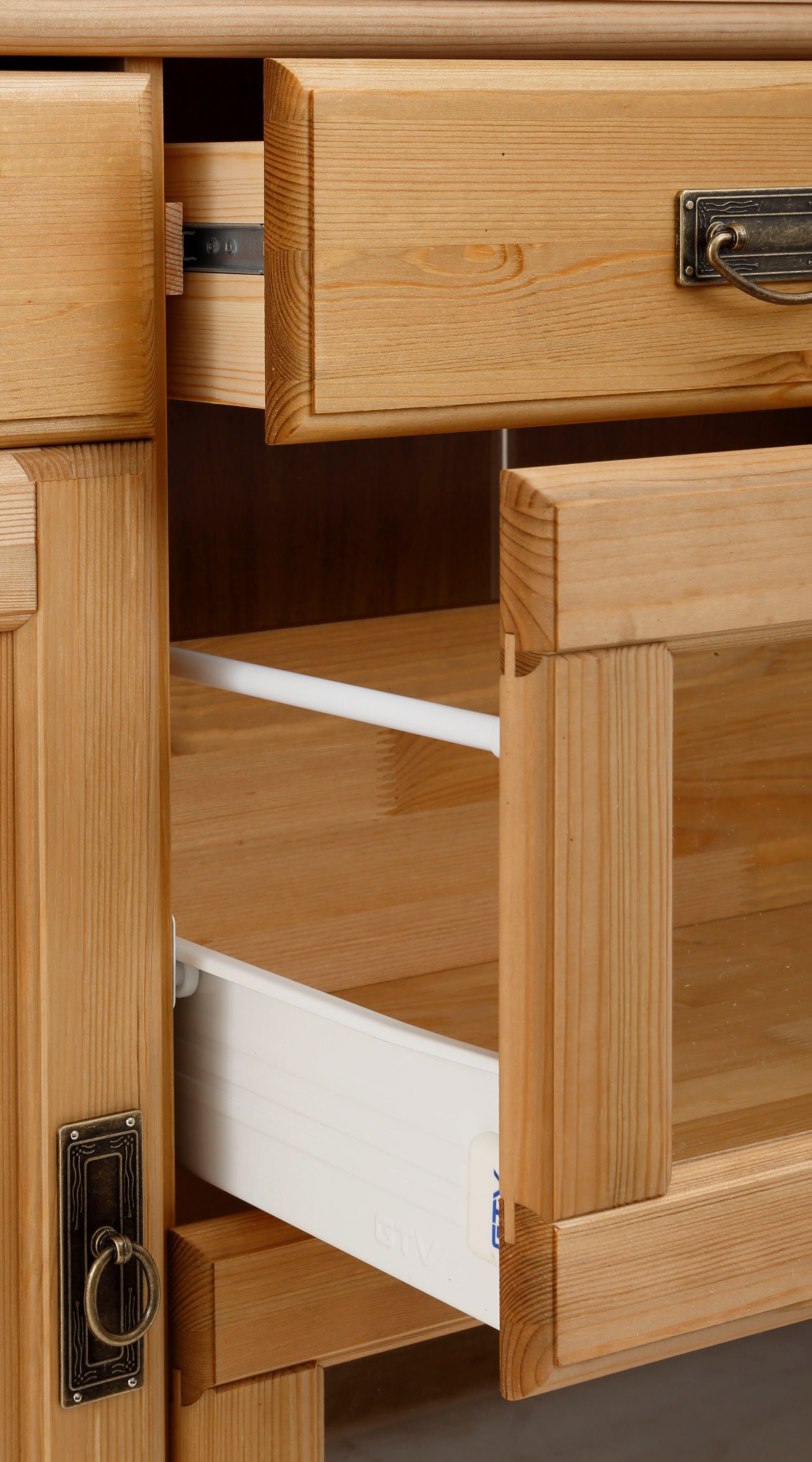 Home affaire Buffet Ruegen aus Massivholz, im Landhausstil