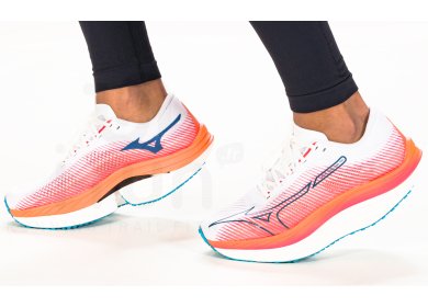 Mizuno Wave Rebellion Pro M