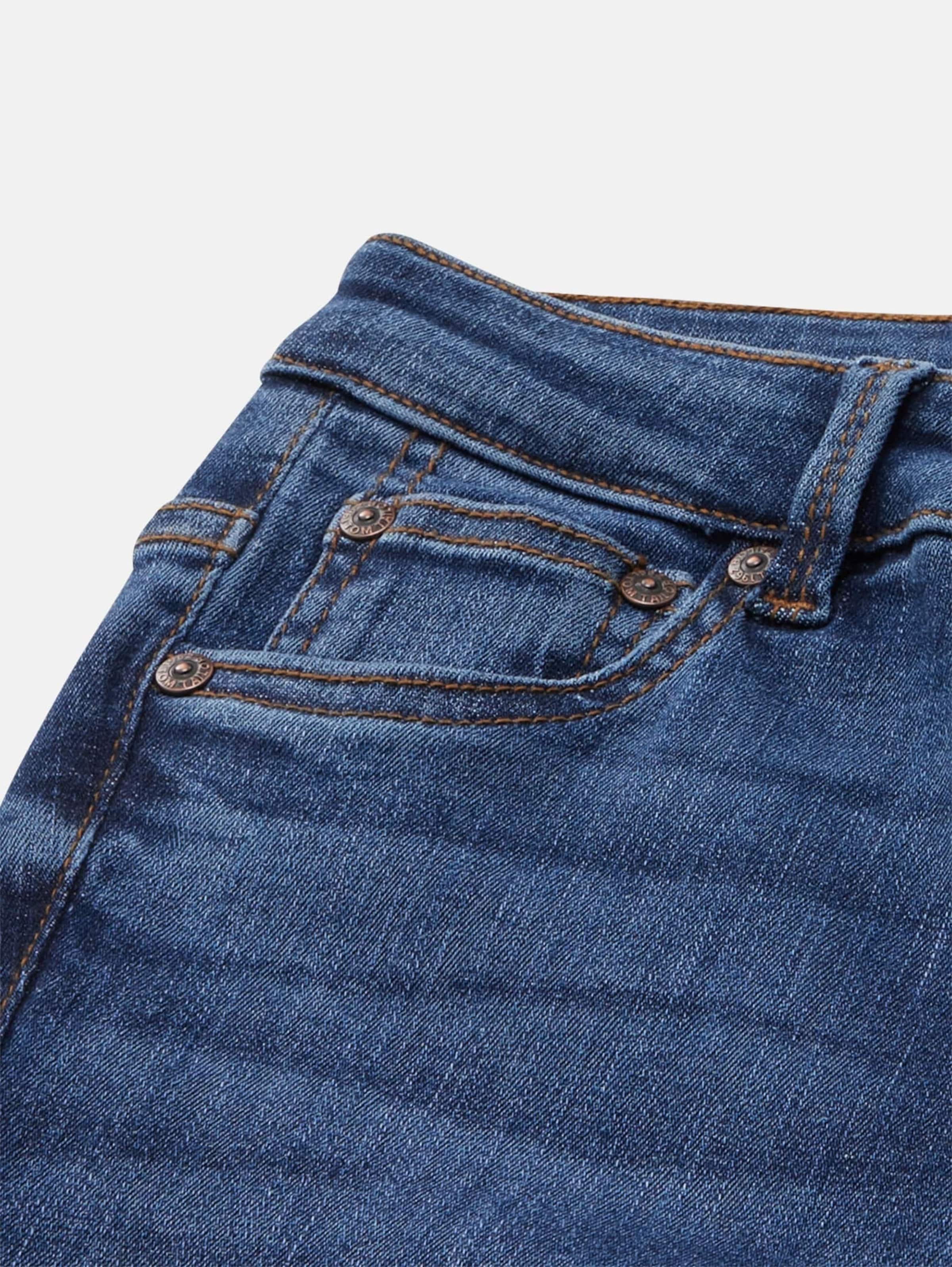 Flared Jeans