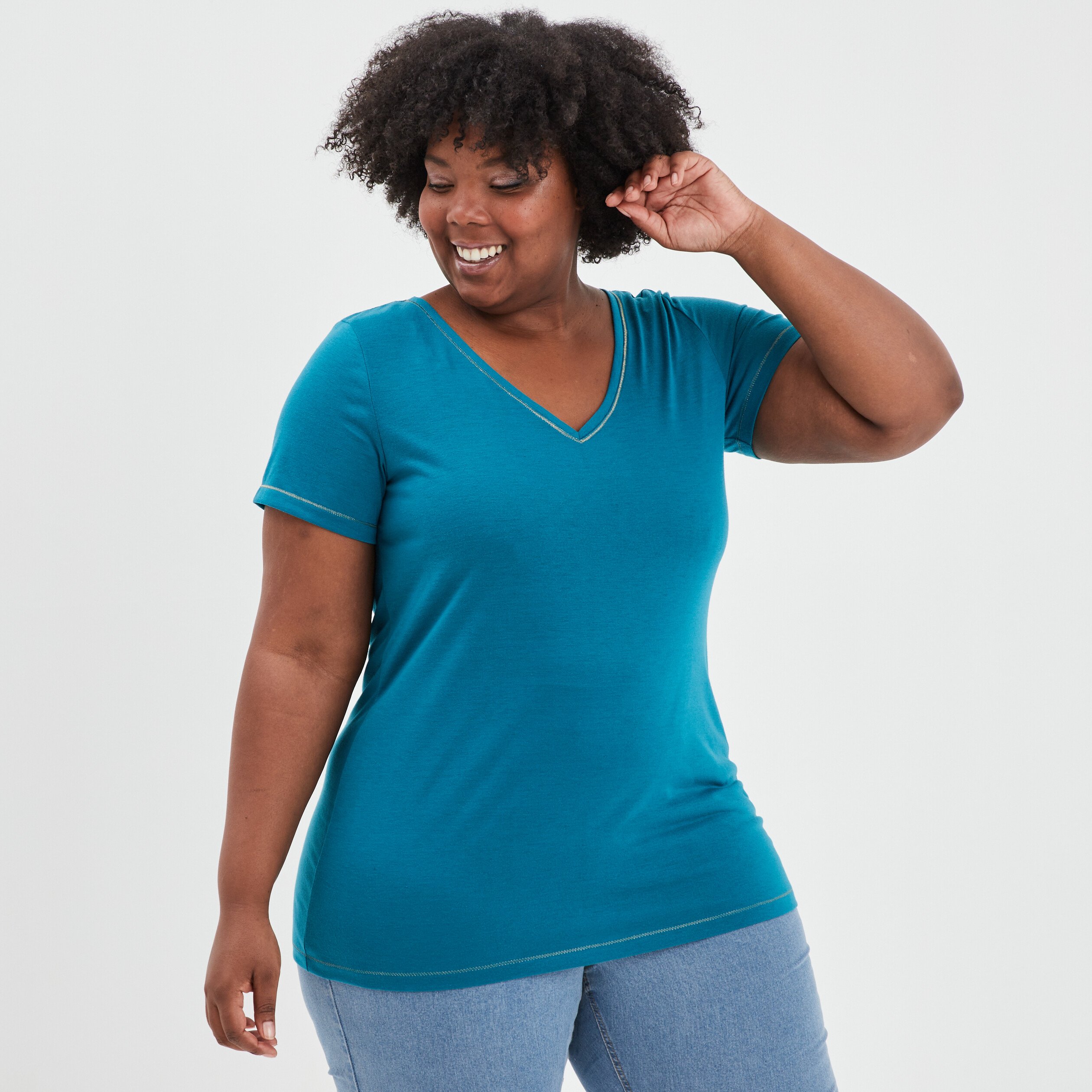 T-shirt manches courtes col V bleu canard femme grande taille | La Halle