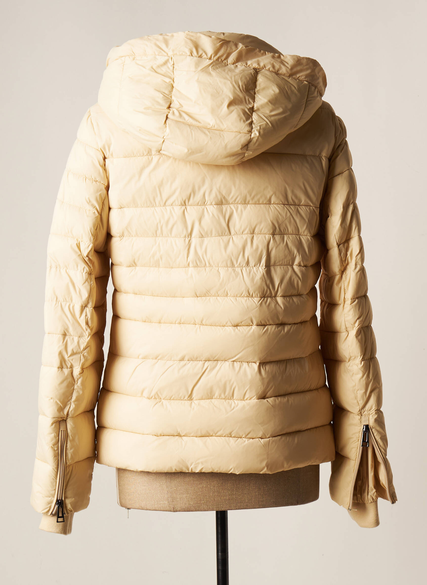 Pregio Couture Doudounes Femme couleur beige
