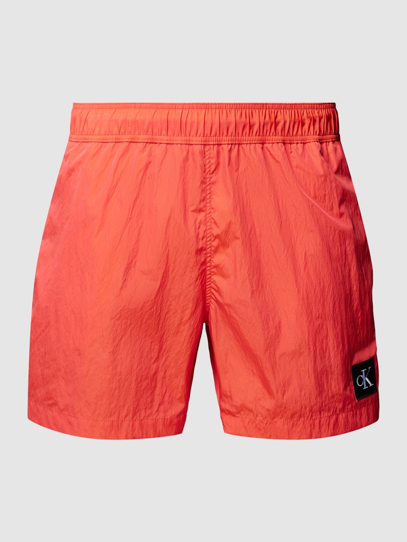 PLUS SIZE Badehose mit Label-Patch in rot