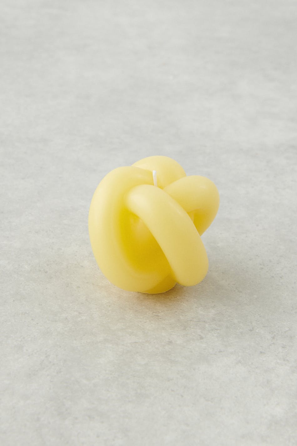 Knot candle