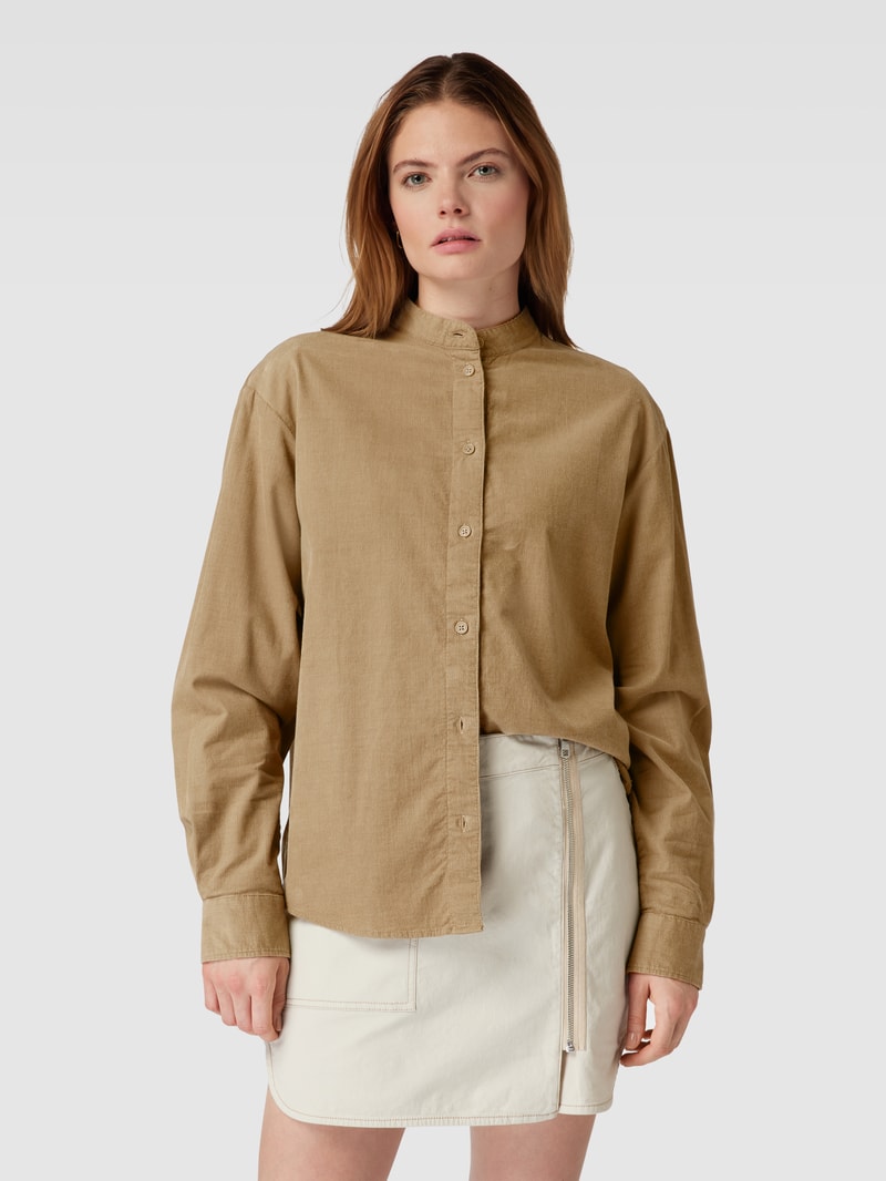 Hemdbluse mit Stehkragen in beige