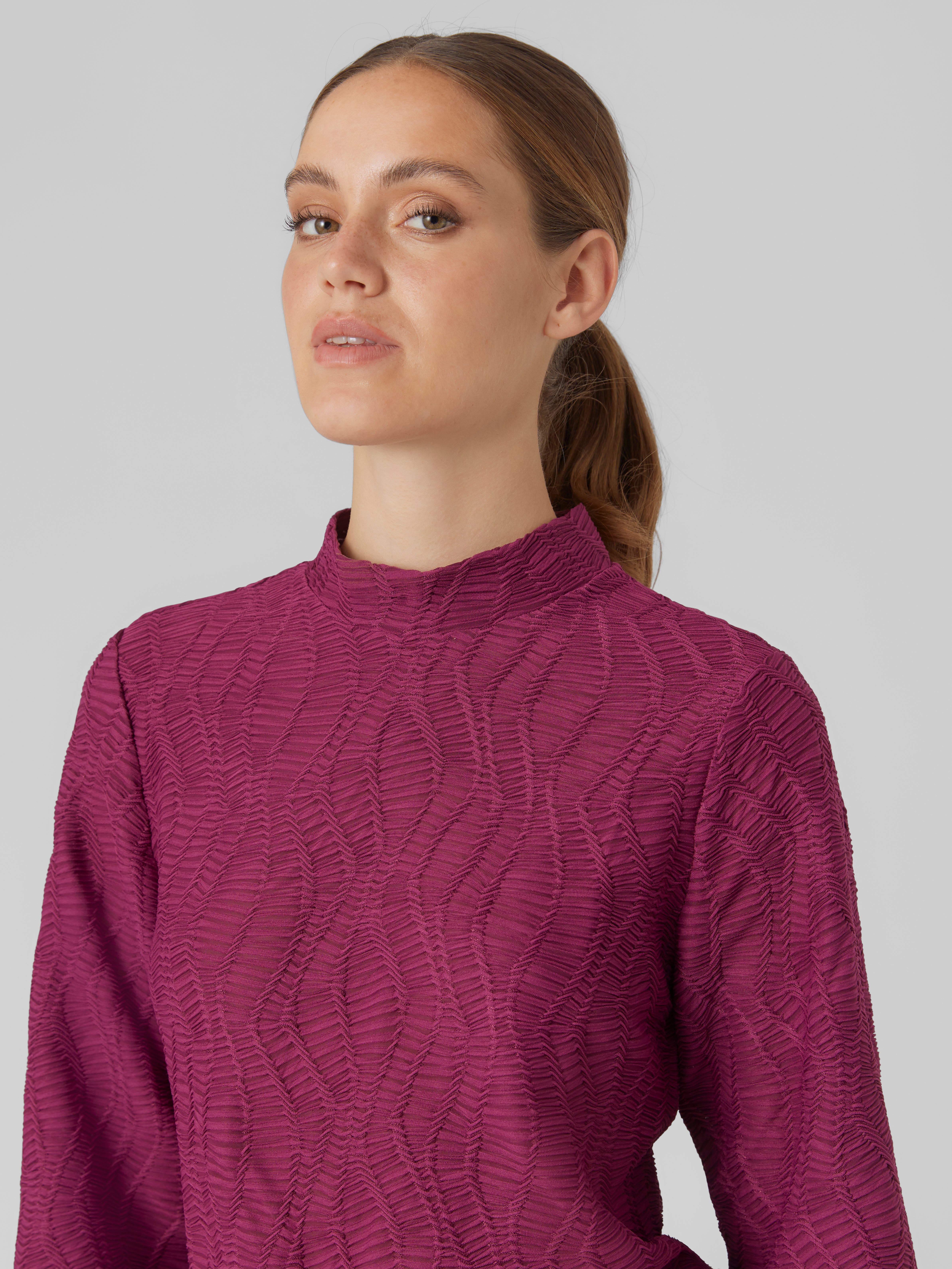 VMVIVA Top
