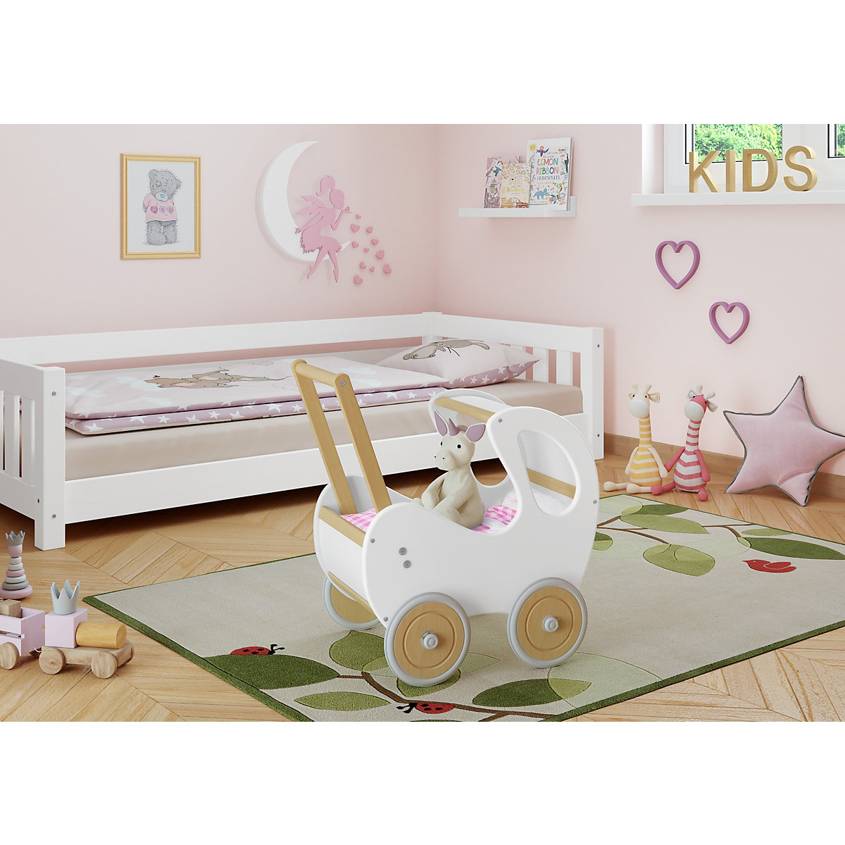 Weißer Holzpuppenwagen als Lauflernhilfe 95-001
