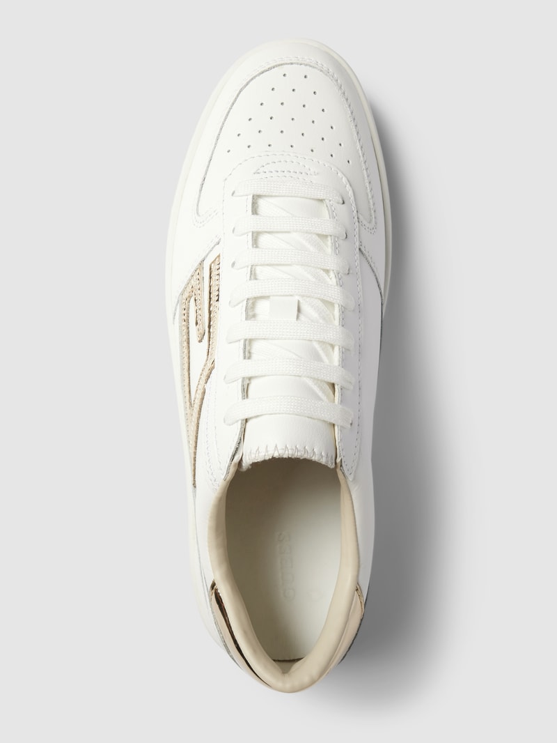 Sneaker mit Schnürverschluss Modell 'SILINA' in weiß