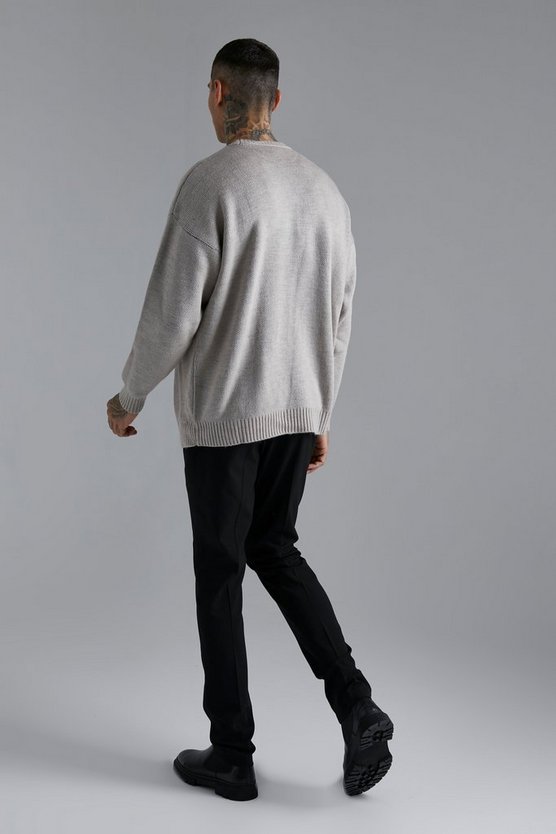 Pullover mit Schmetterlings und Totenkopf-Print