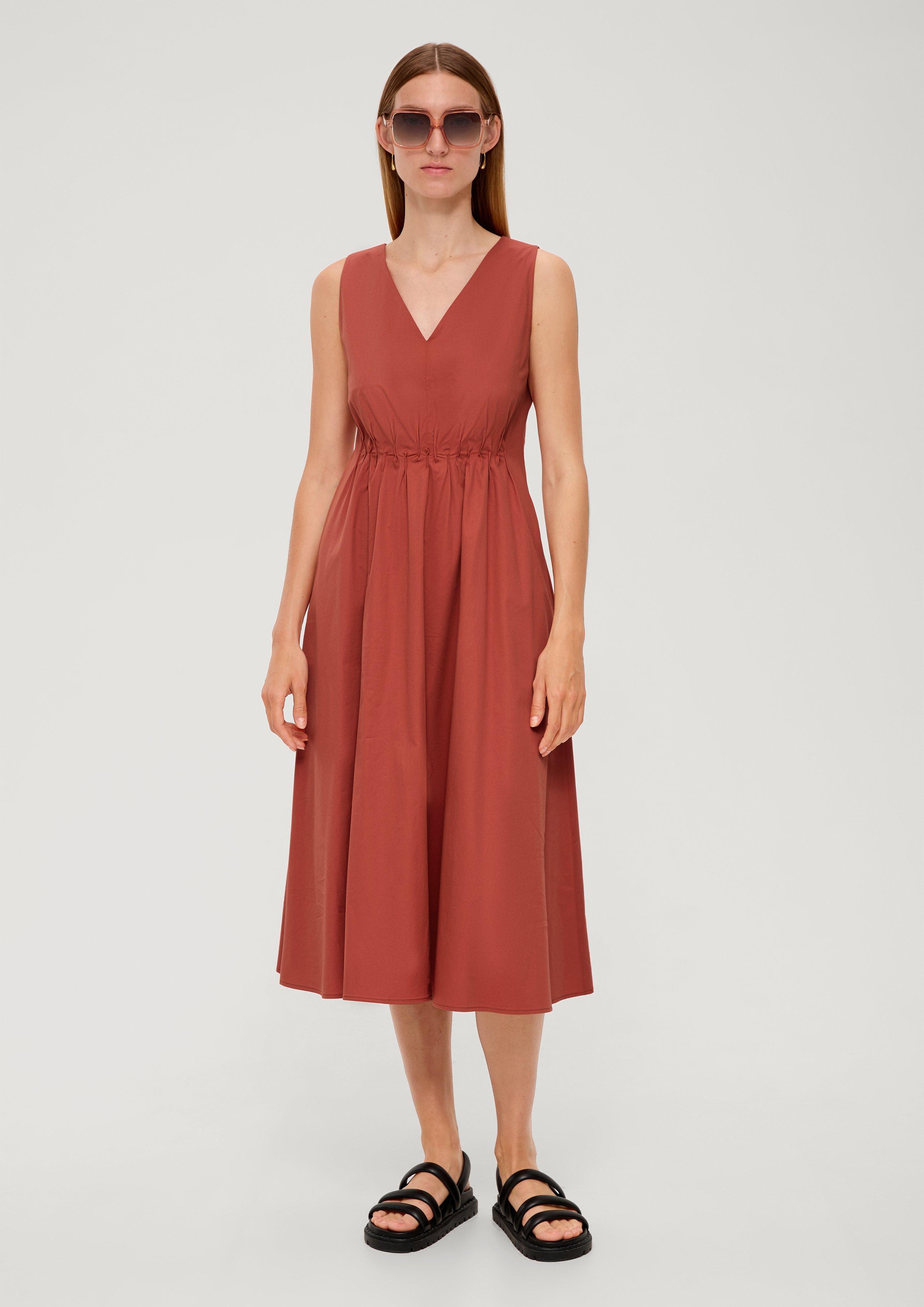Kleid mit Viskose  2131525-2813