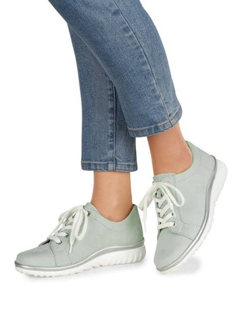 Schnürschuh