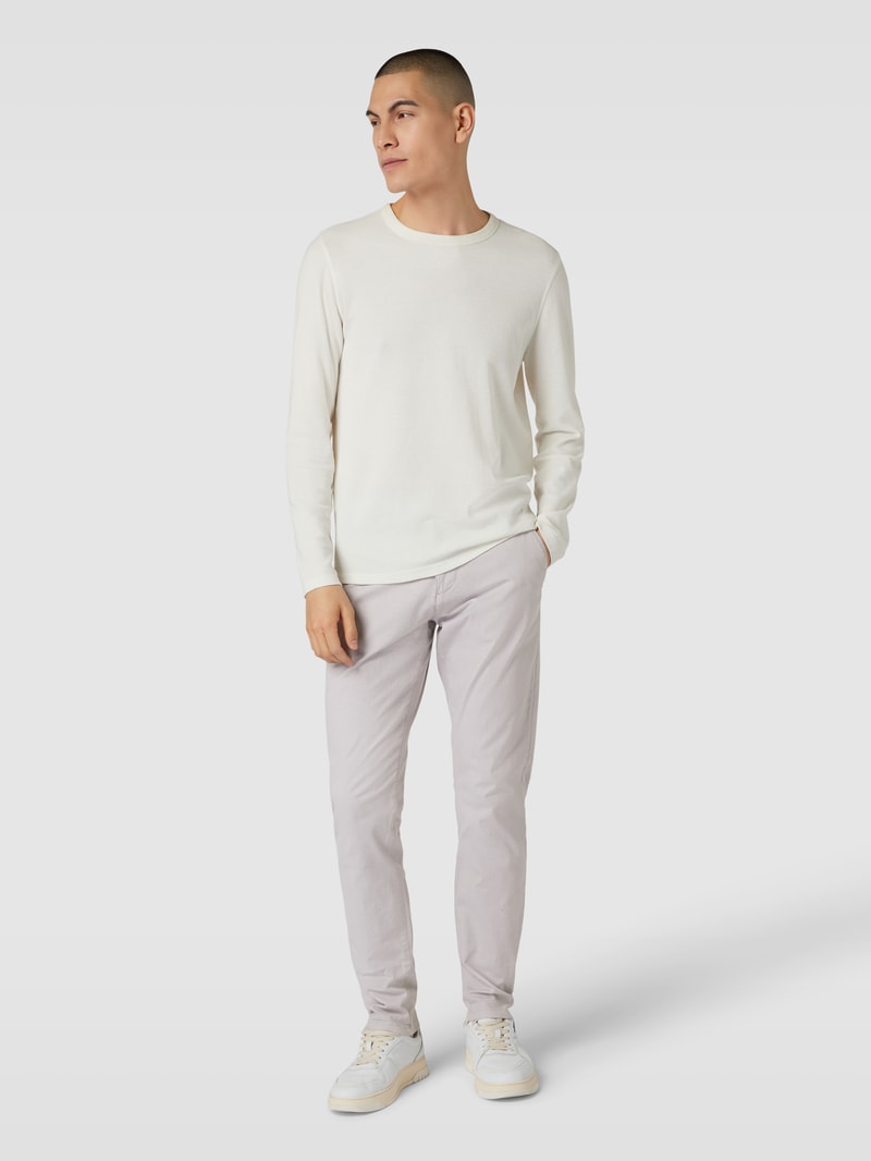 Chino mit Eingrifftaschen in sand