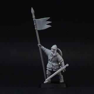 Norman Standard Bearer (28 mm)