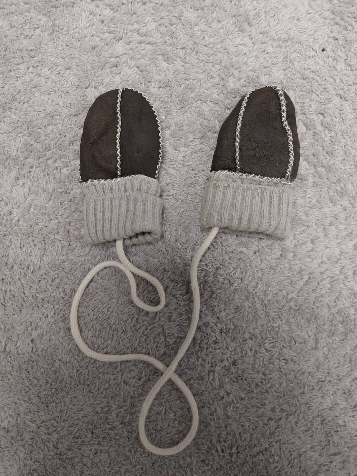 Altabebe Baby Lammfell Handschuhe in braun günstig kaufen onesize
