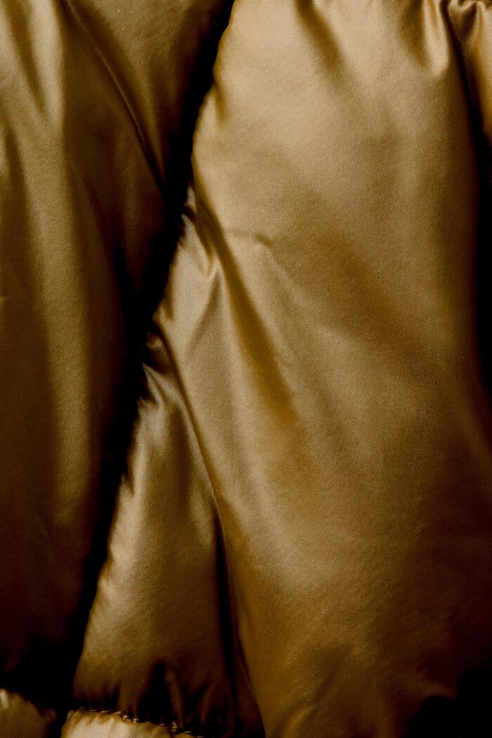 Steppjacke mit Kapuze