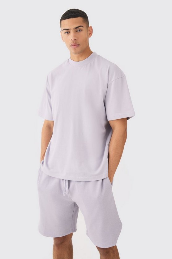 Oversize T-Shirt & gerippte Shorts