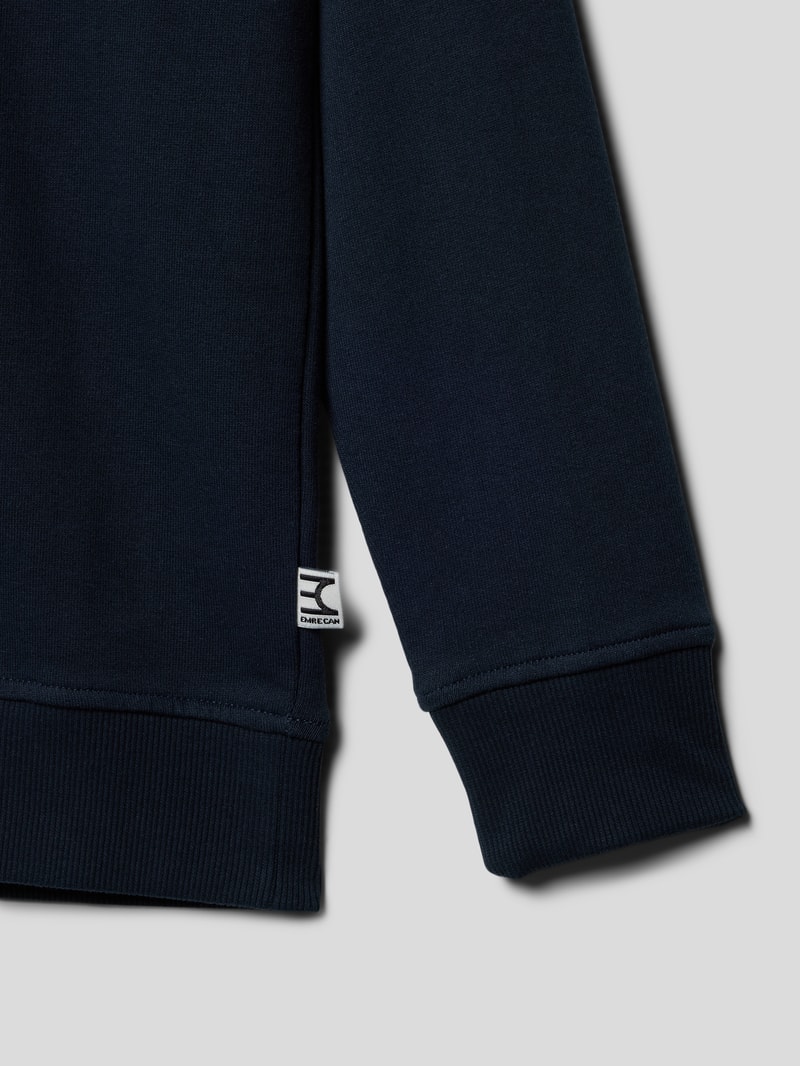 Hoodie mit Label-Print in marineblau
