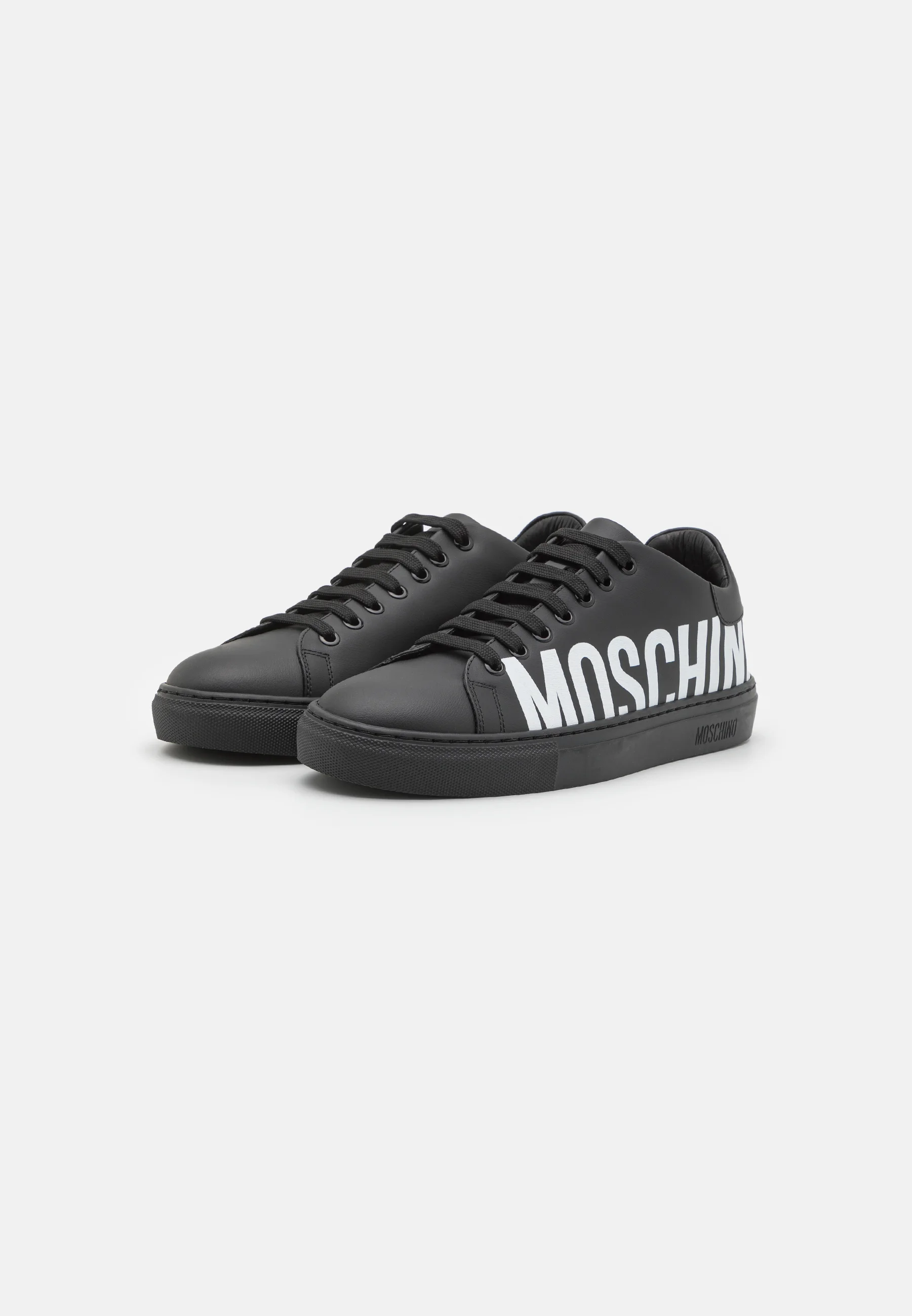 Zapatillas bajas MOSCHINO
