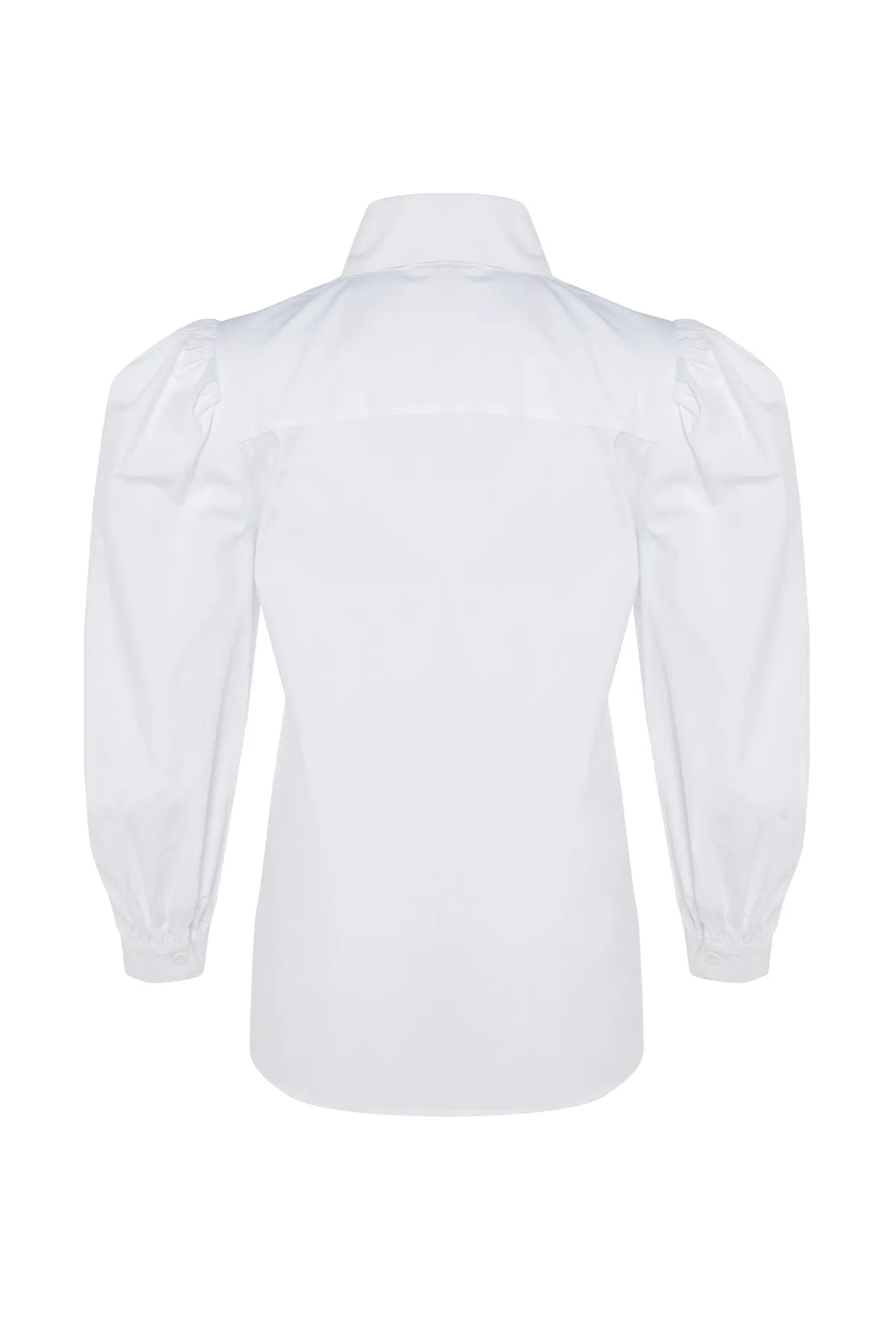 Trendyol Modest  X Kevser Sarıoglu Weißes Hemd mit großem Kragen und Ballonärmeln aus 100 % gewebter Baumwollpopeline TCLSS23TG00008