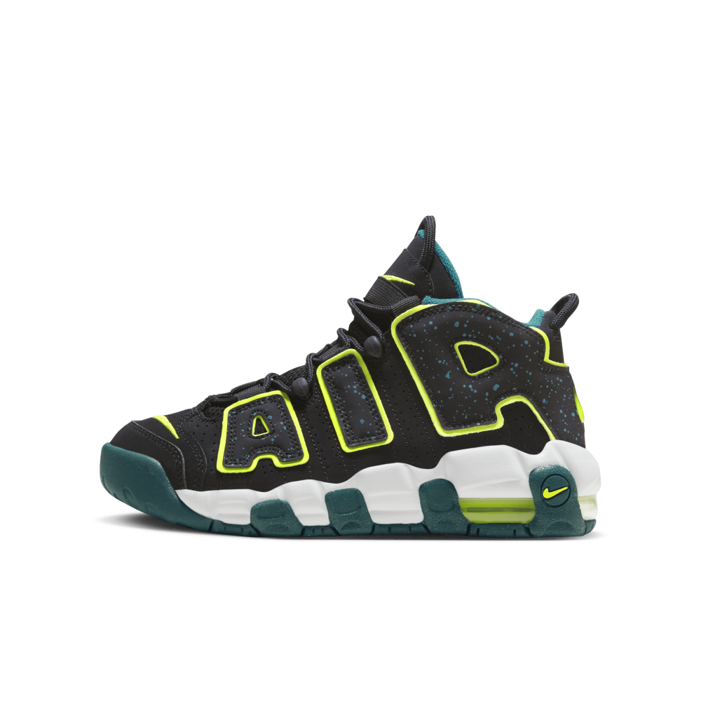 Nike Air More Uptempo DZ2809-001 / schwarz