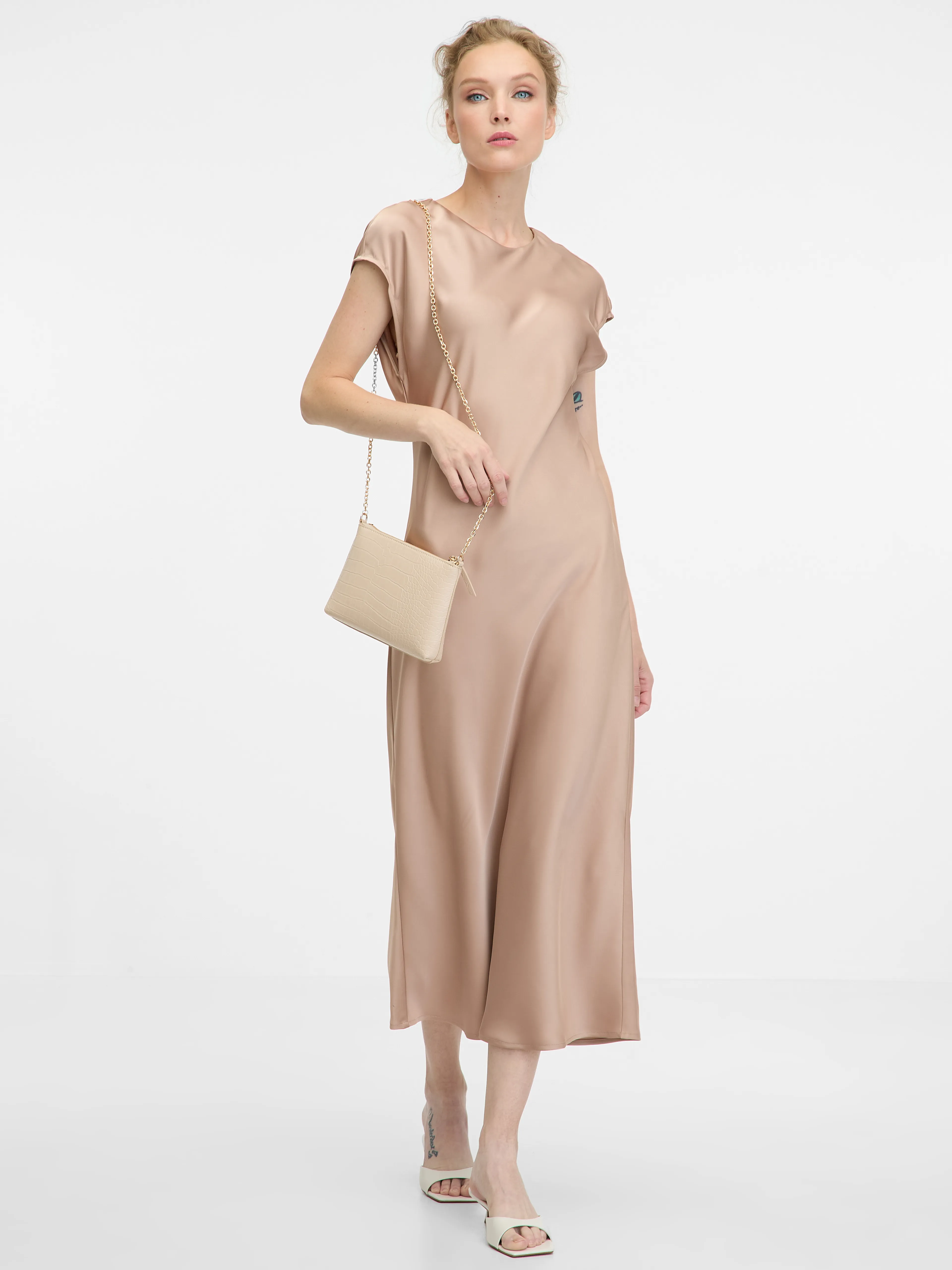 Beigefarbenes Damen-Midikleid ORSAY