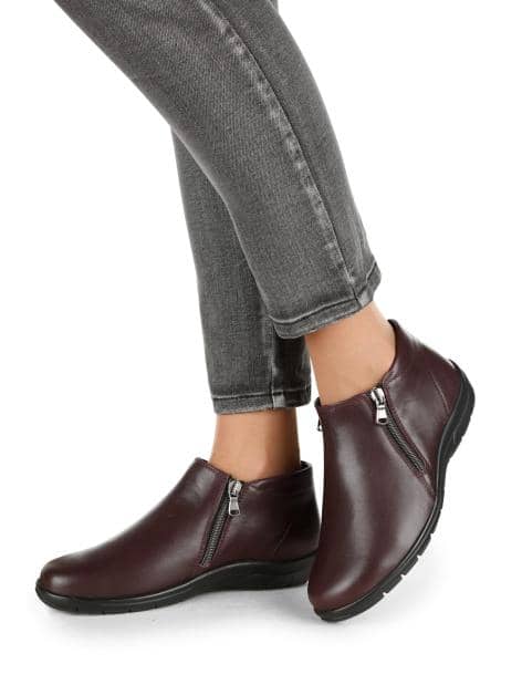 Stiefelette in klassischer Optik