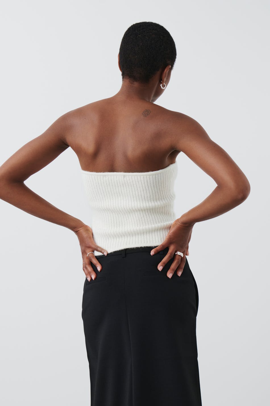 Knitted tube top