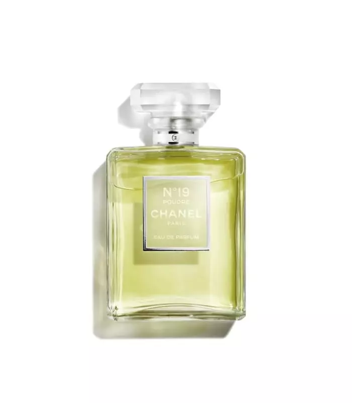 N°19 POUDRÉ Eau de Parfum Vaporisateur