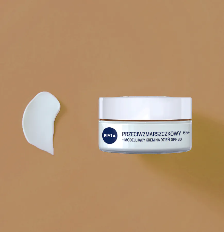 Nivea dnevna krema protiv bora i oblikovanja lica SPF30 65+