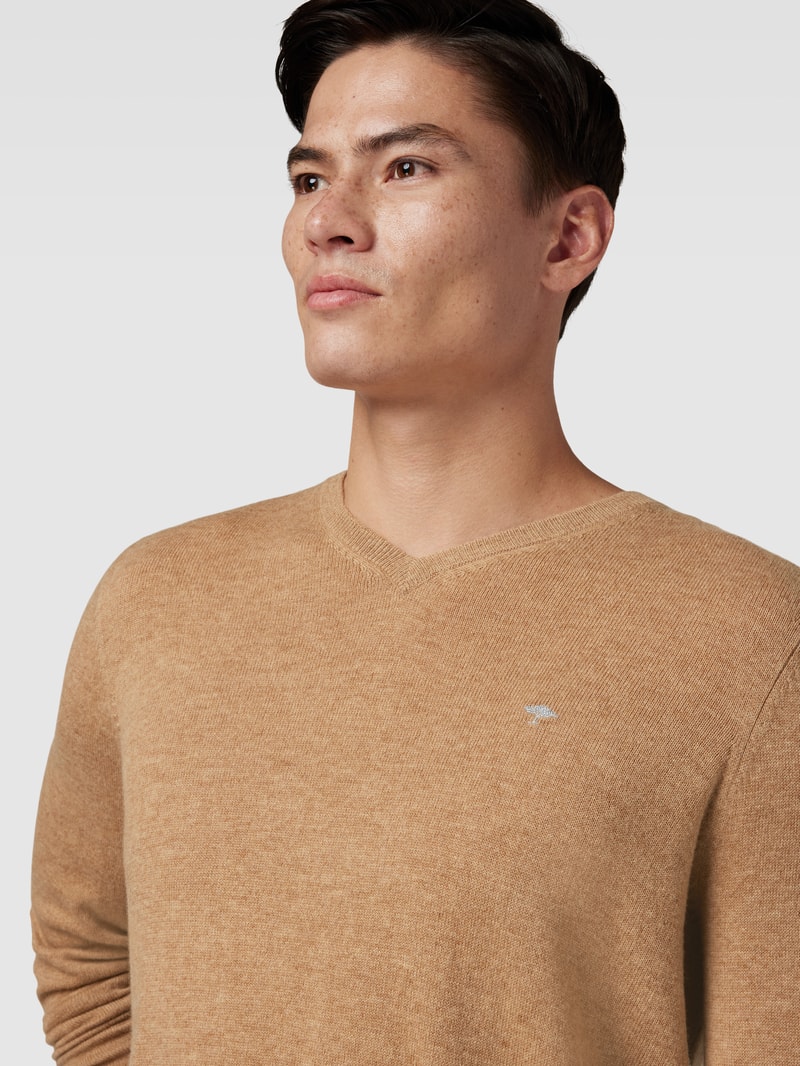 Strickpullover mit Logo-Stitching in camel