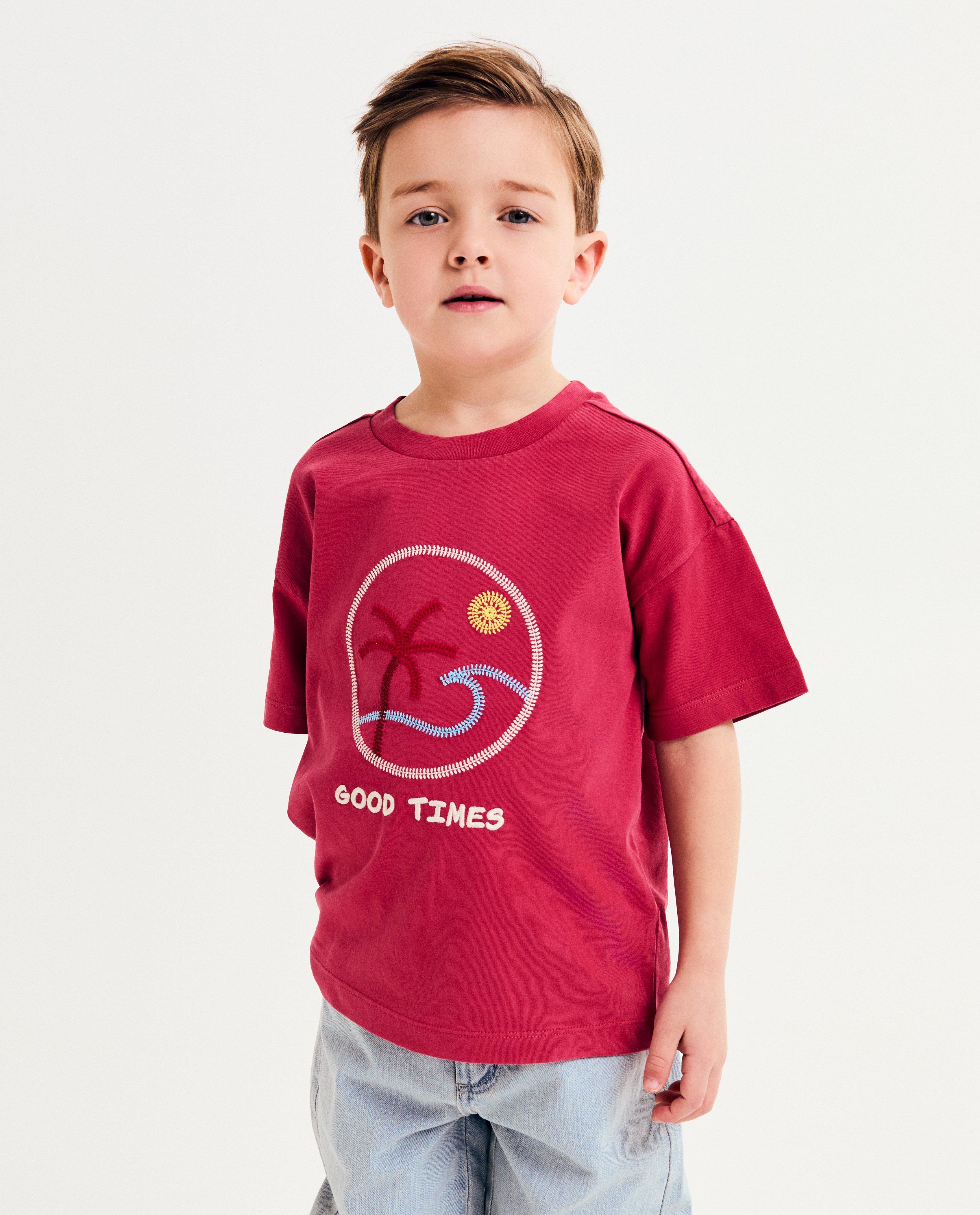 Tricou Kidz Nation cu figurine brodate, croială lejeră, roșu închis